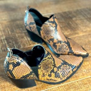 Marc Fisher LTD Dalaran Boot (Women)